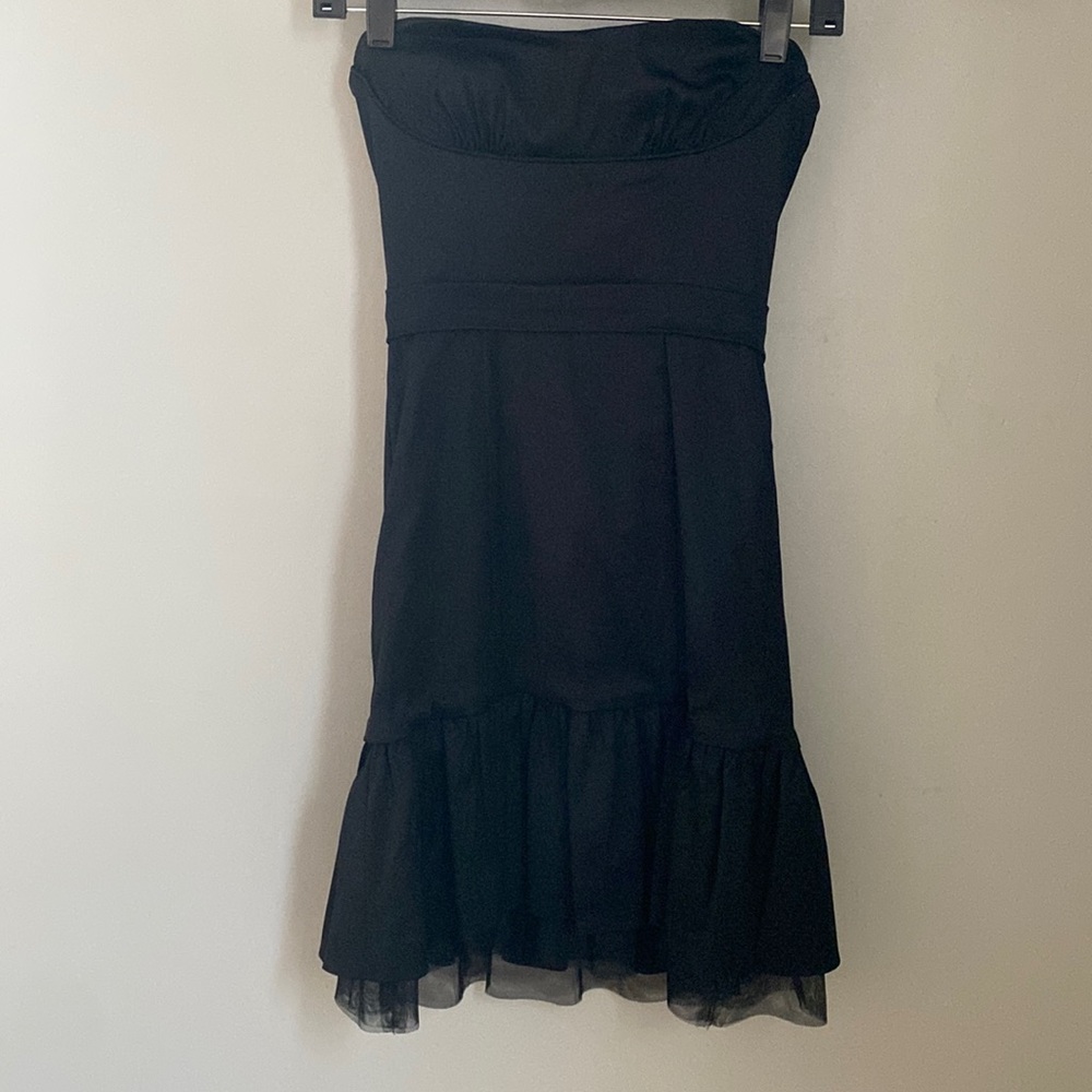 BCBG Black Strapless Mini Dress Size 0